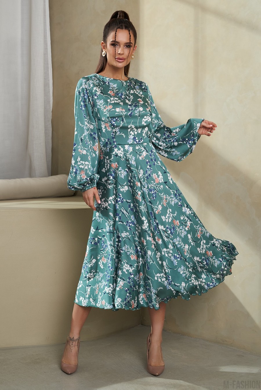 Зеленое платье из цветочного шифона  - Фото 1
