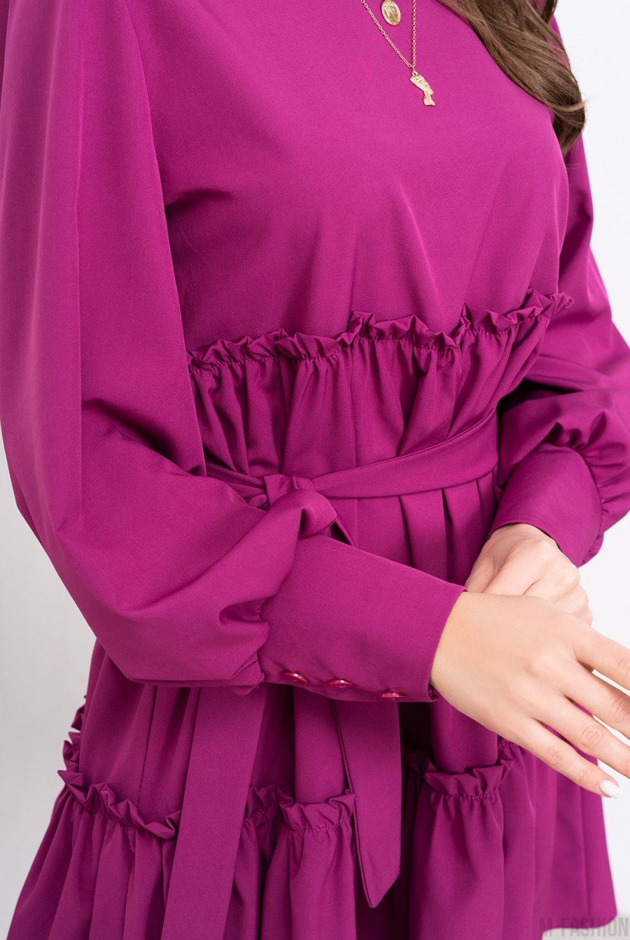 Фиолетовое платье-трапеция с рюшами - Фото 4