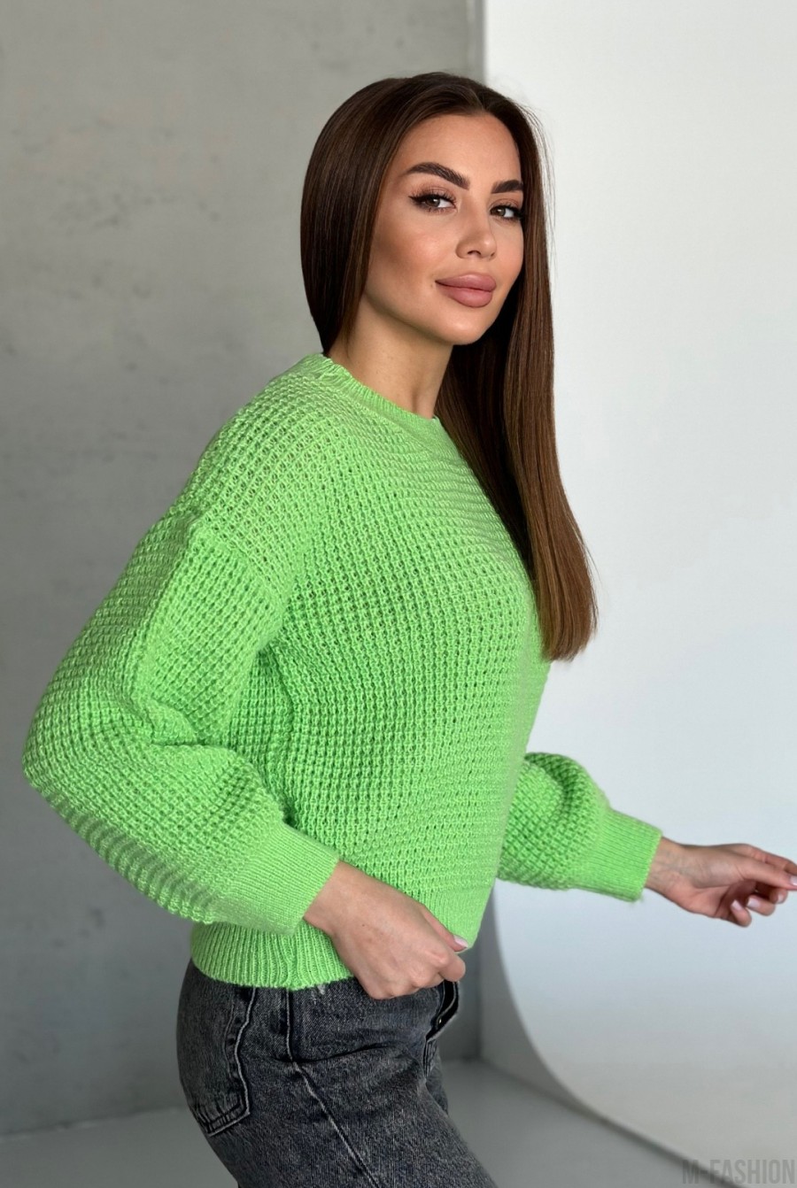 Салатовый вязаный свитер из шерсти - Фото 2