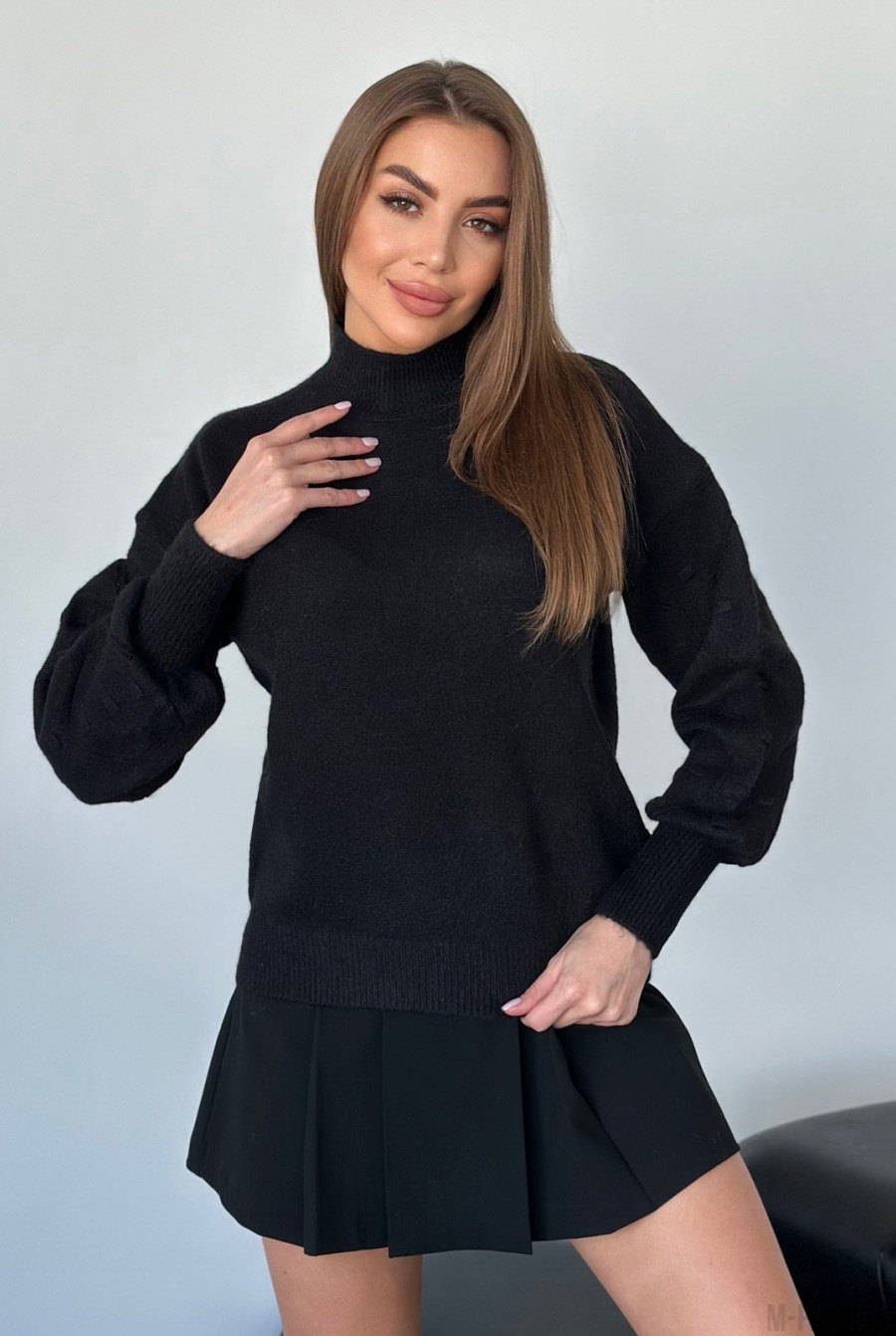 Ангоровый черный свитер с объемными рукавами  - Фото 1