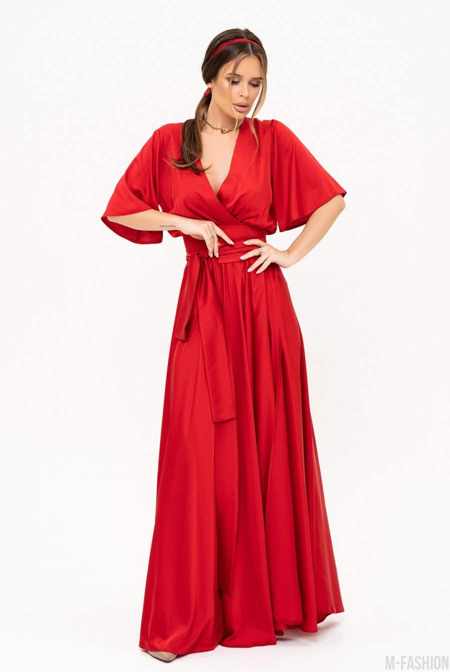 Красное шелковое длинное платье с декольте на запах - Фото 4