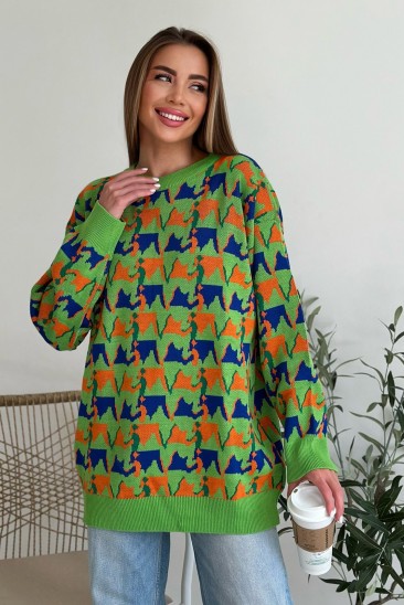 Салатовый свободный свитер с орнаментом