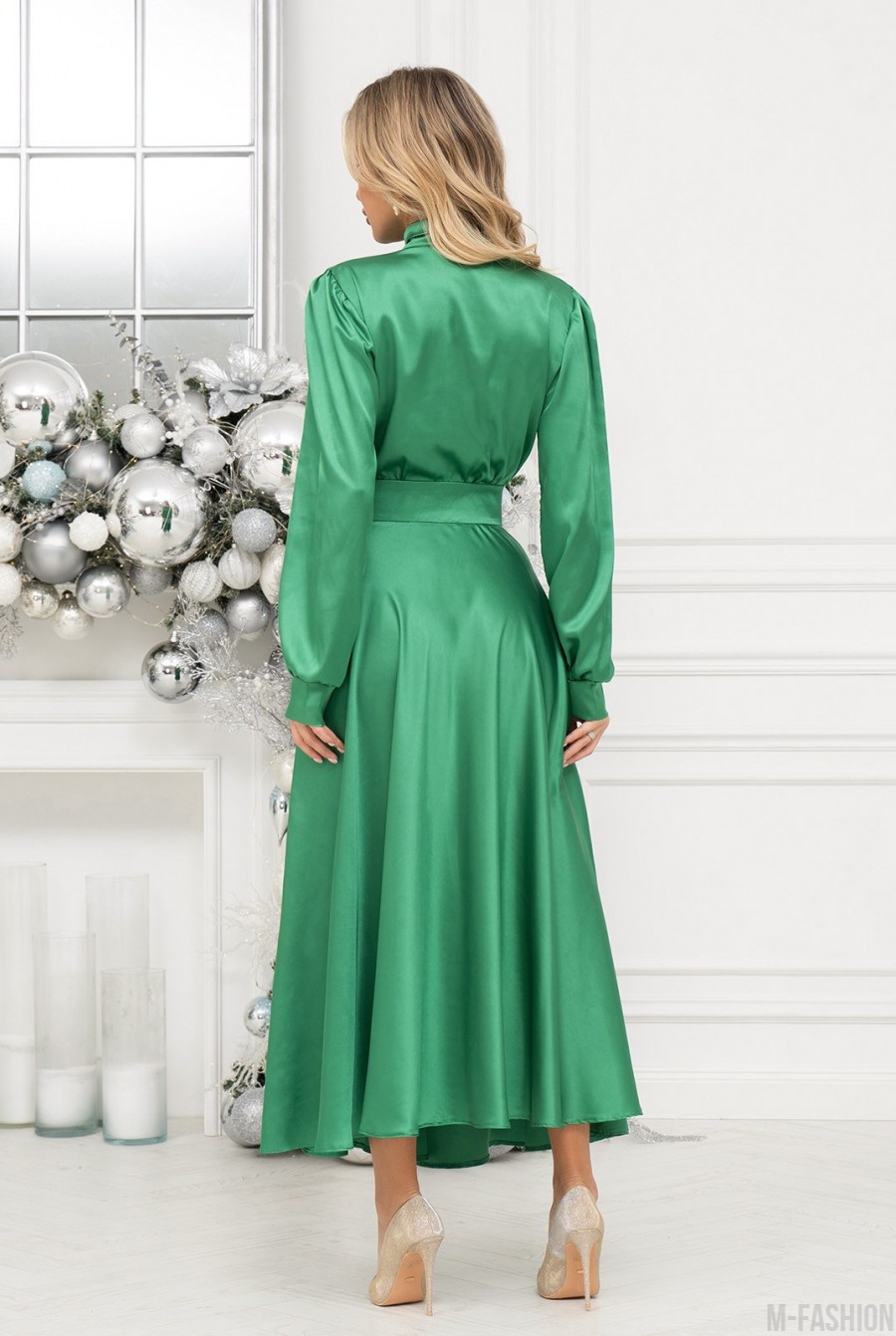 Зеленое шелковое платье с бантом - Фото 3