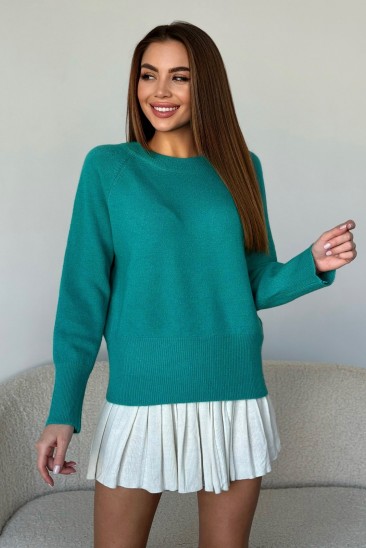 Бирюзовый ангоровый свитер с удлиненными манжетами