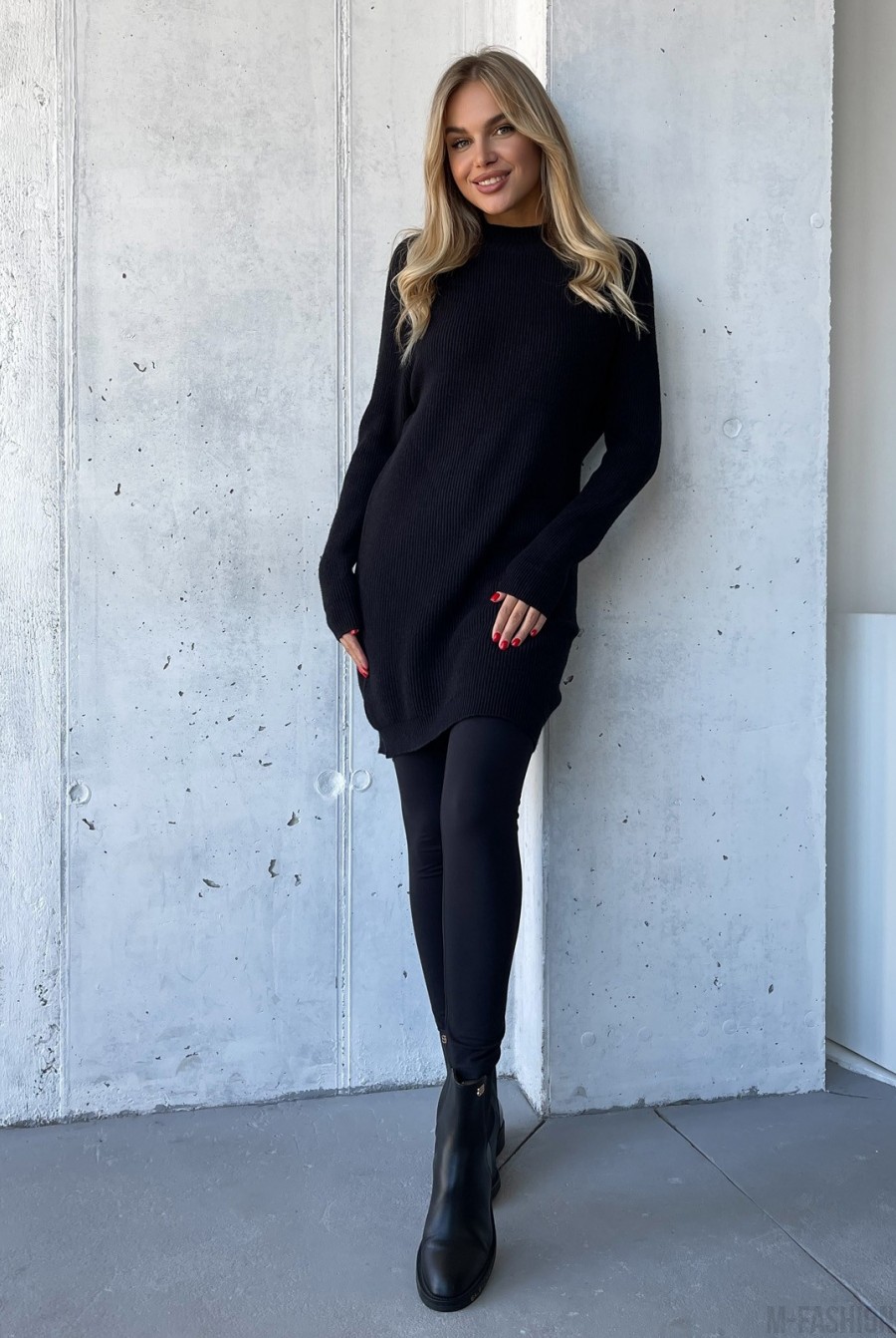 Черный кашемировый свитер-туника  - Фото 1