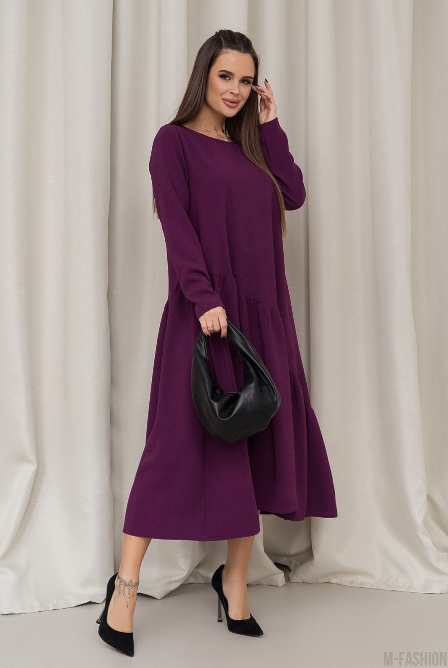 Фиолетовое платье с асимметричным воланом - Фото 2