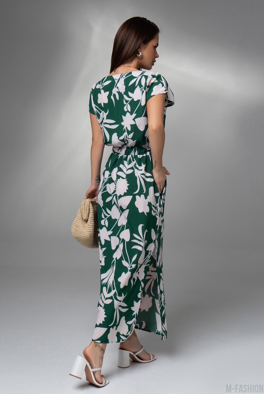 Зеленое длинное платье с разрезами - Фото 3