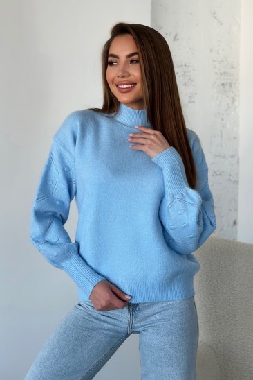 Ангоровый голубой свитер с объемными рукавами
