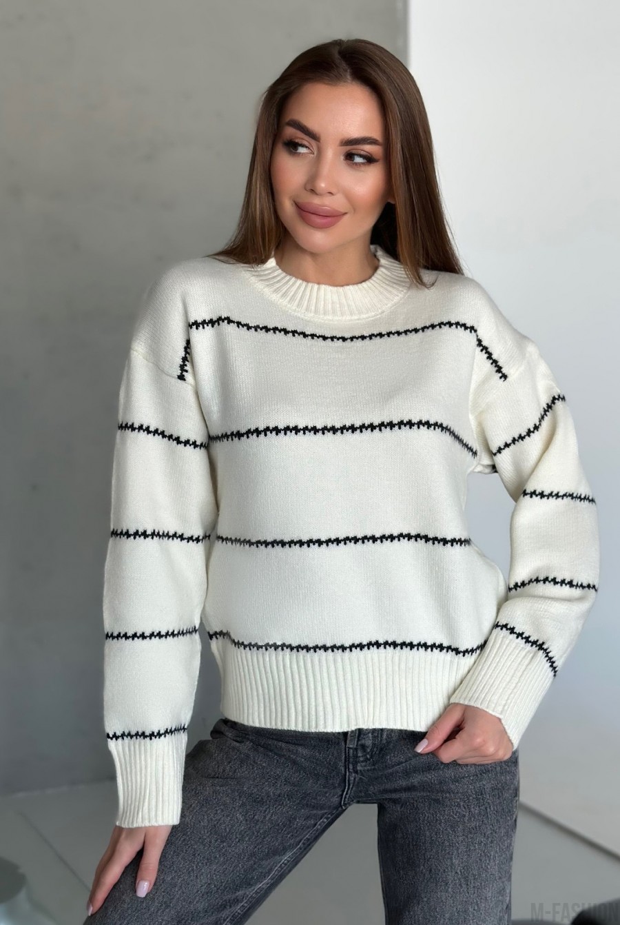 Ангоровый вязаный свитер молочного цвета в полоску  - Фото 1