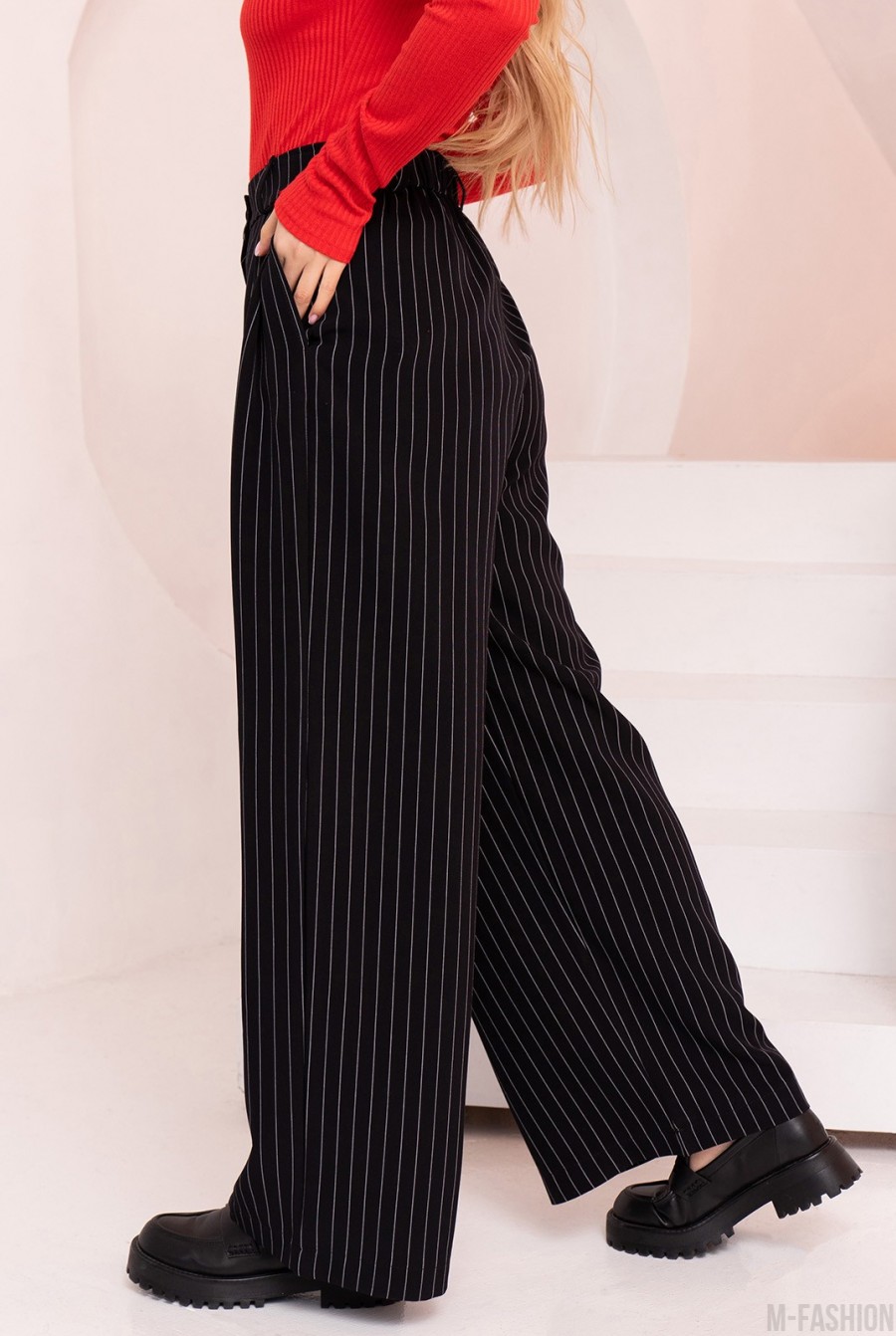 Черные полосатые брюки палаццо - Фото 2