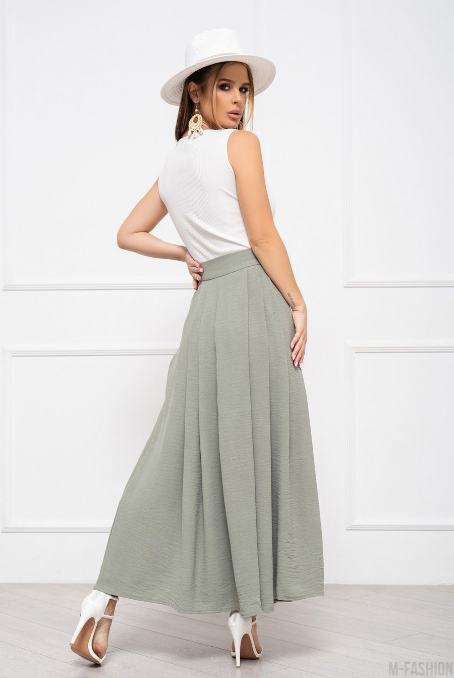 Оливковая текстурированная юбка со сборками - Фото 3