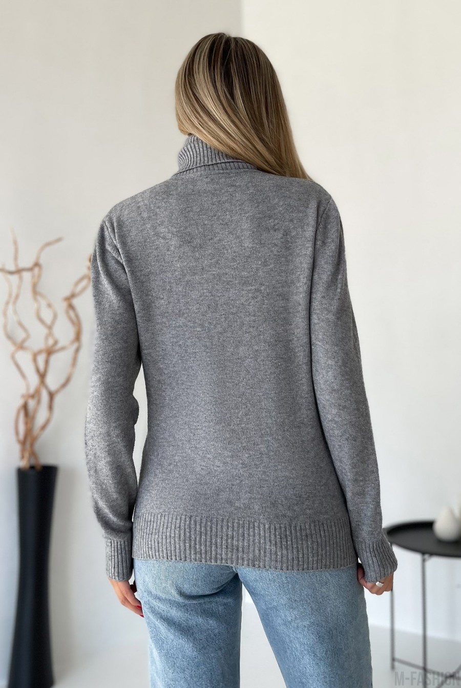 Серый кашемировый свитер с высоким горлом - Фото 3